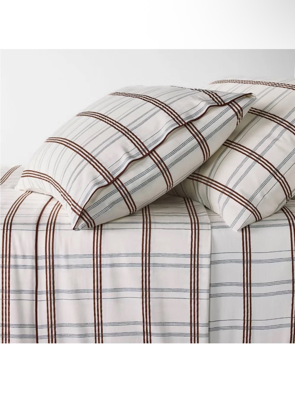 NWT Full 300 Thread Count Contrast Merrow Edge Plaid Sheets Cream/Navy/Burgundy